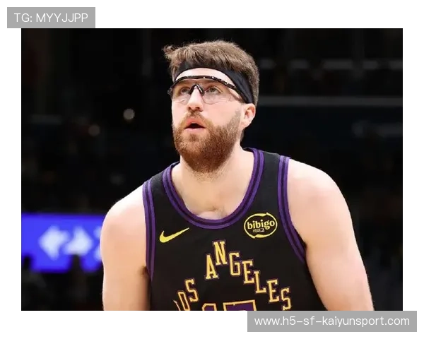 球员赛后采访金句频出引网友热转,球星采访视频